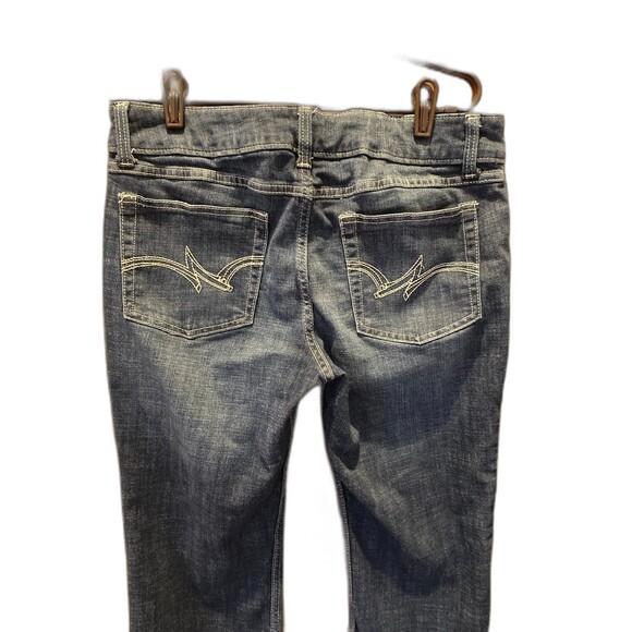 Wrangler Womens Jeans Bootcut Size 11 Hemmed 29 inch Inseam Detailed Stitching - Picture 1 of 12
